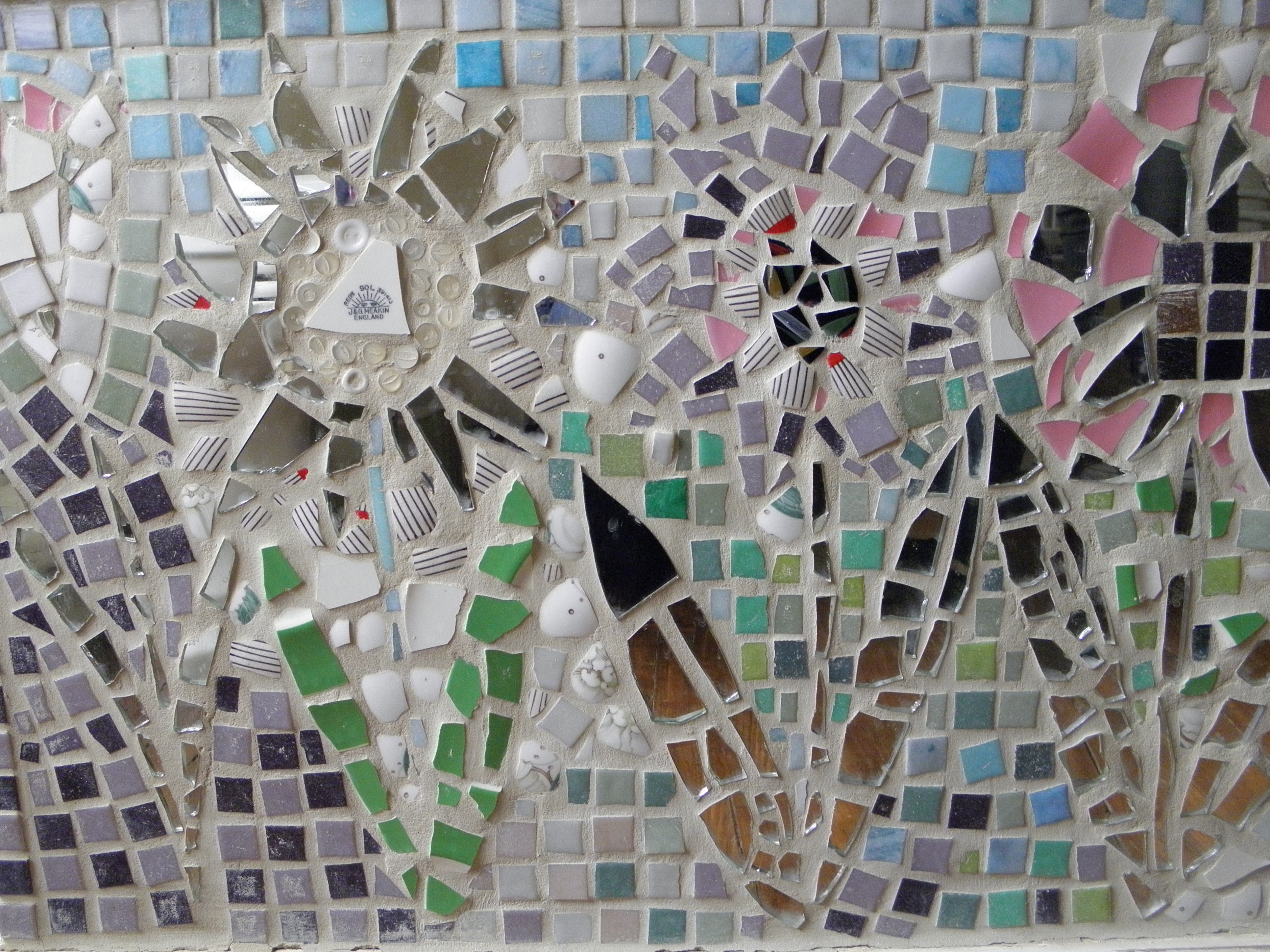 Voewood_mosaic_bathroom_OLYMPUS DIGITAL CAMERA