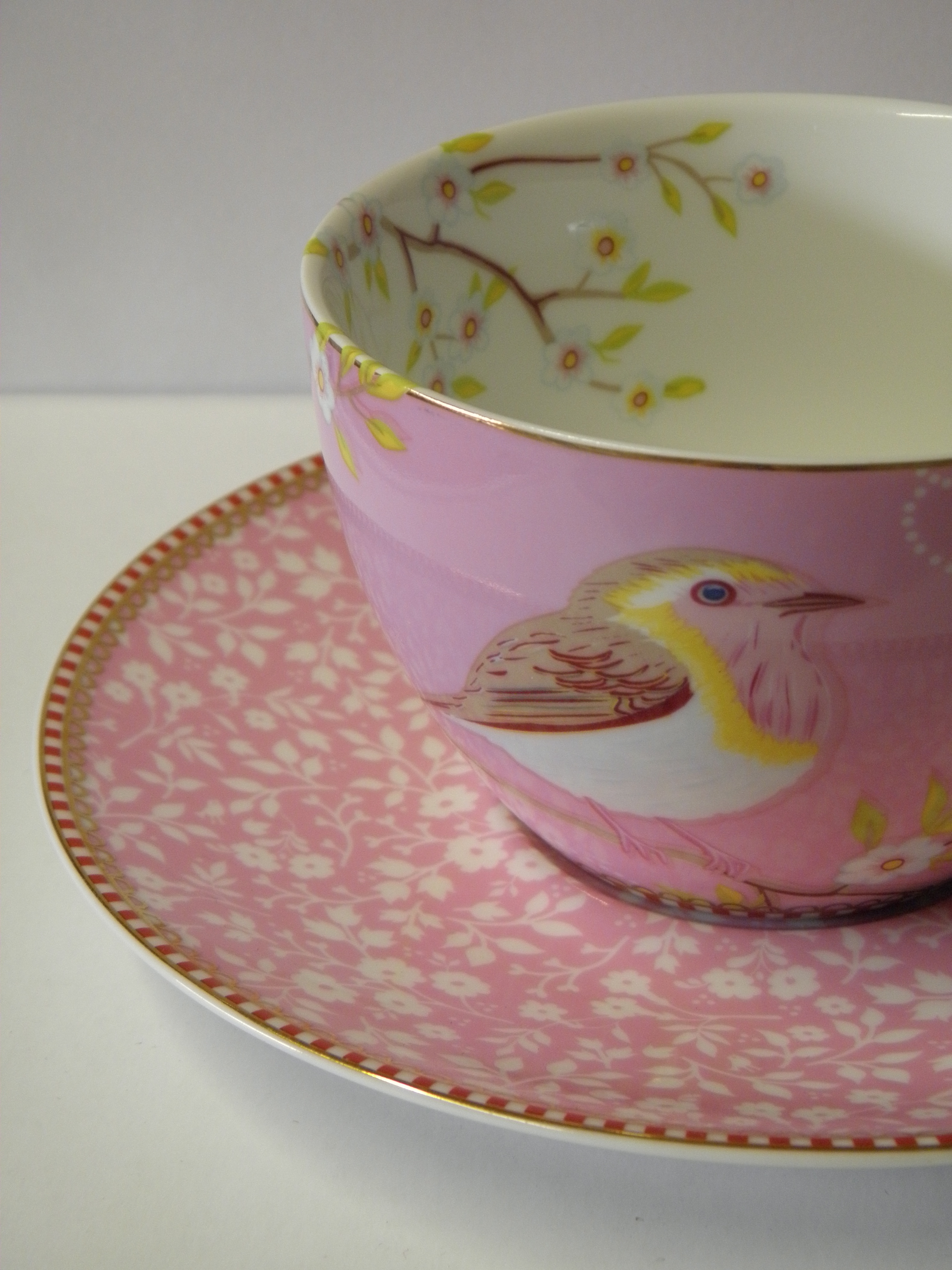 pink_PIP-studio_teacup_P9230039