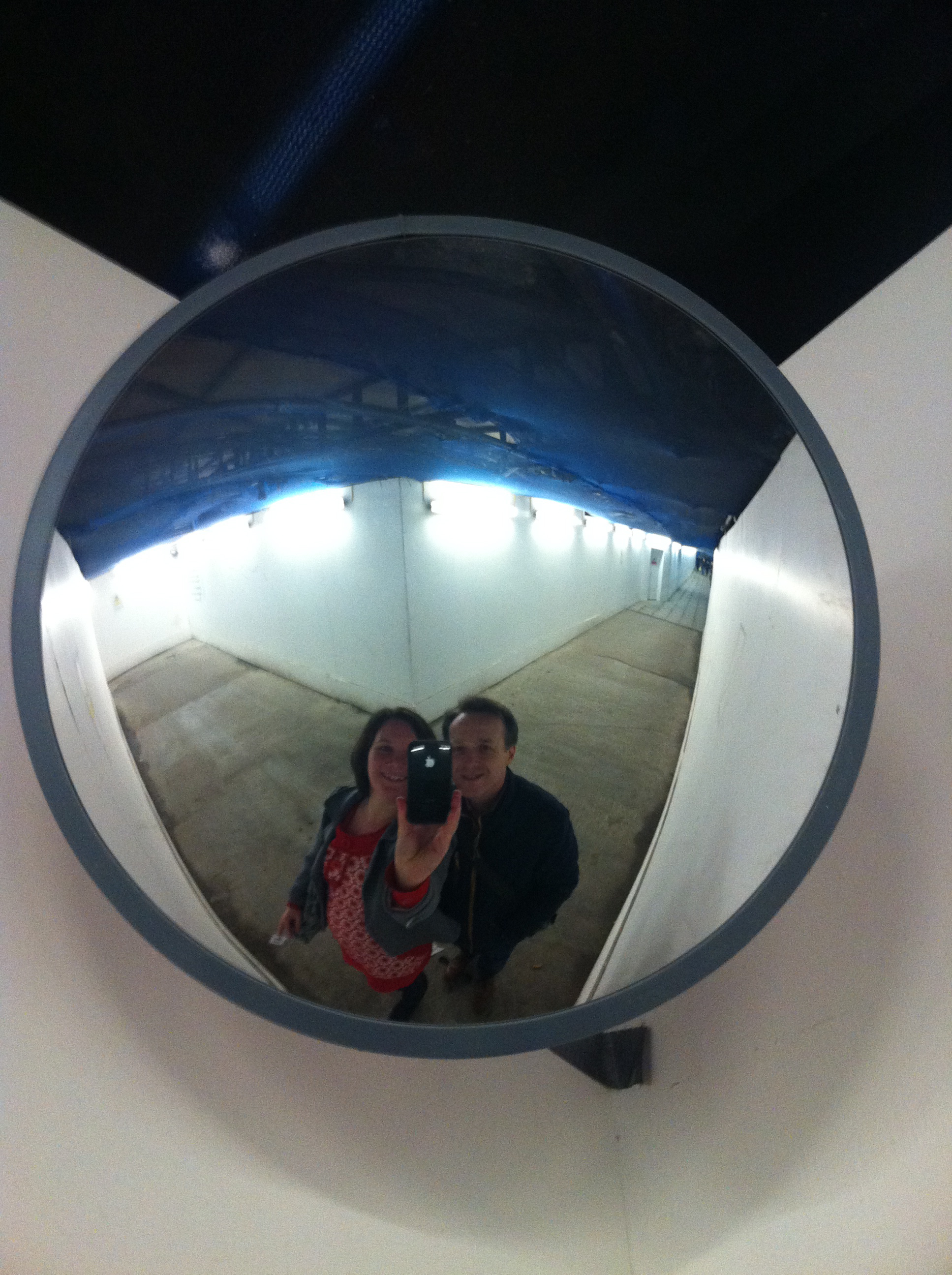 me_ol_southbank_mirror