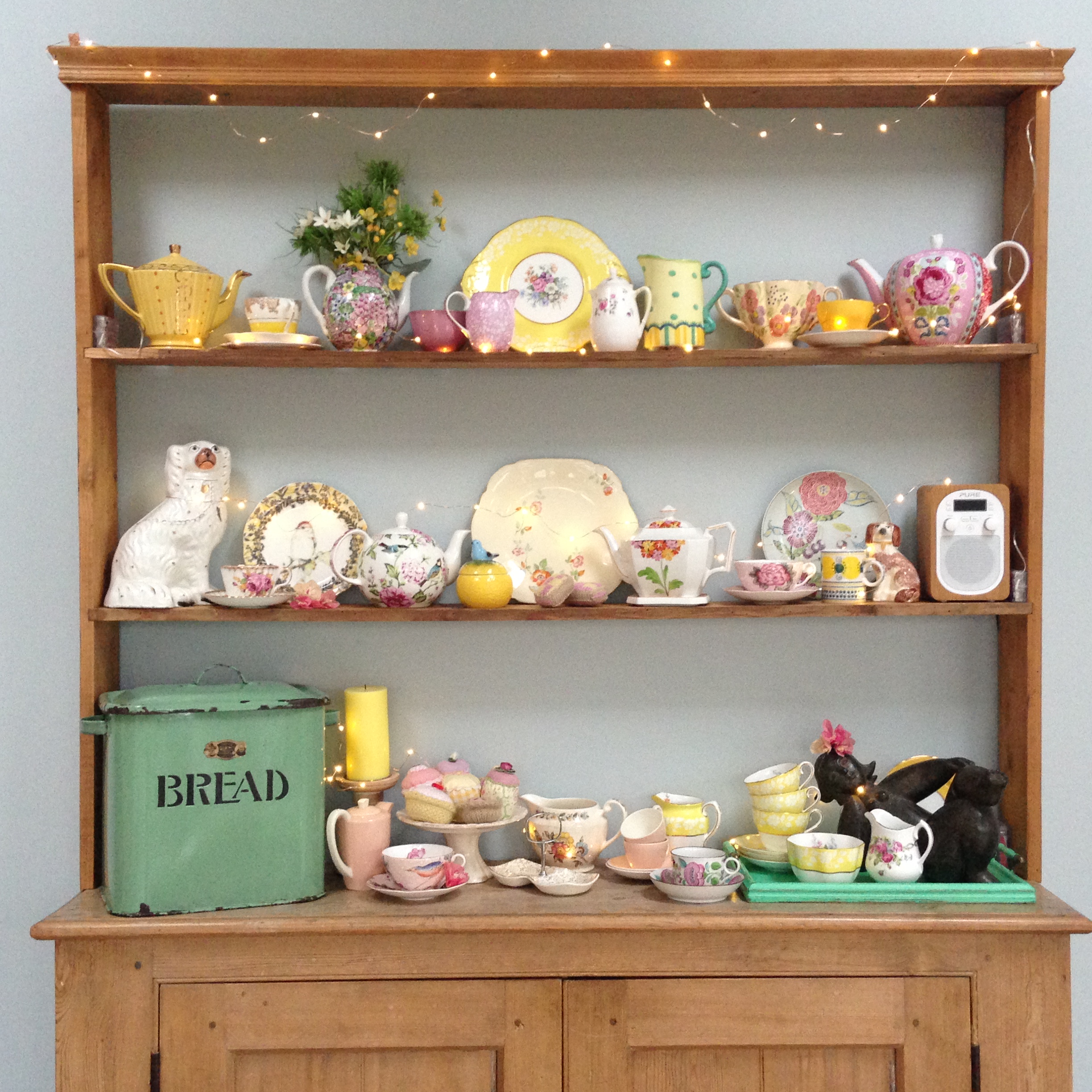 claire_leggett_spring_dresser_1