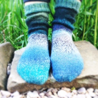 claire_leggett-debbie_bliss_socks