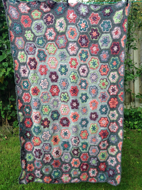 african-flower-blanket-finished